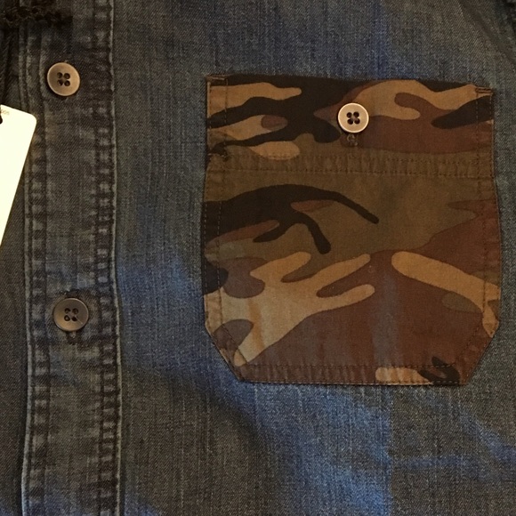 🆕 Slim Camo Color Block Denim Shirt - Picture 6 of 6